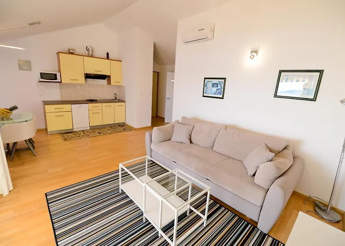 Apartman Basioli1